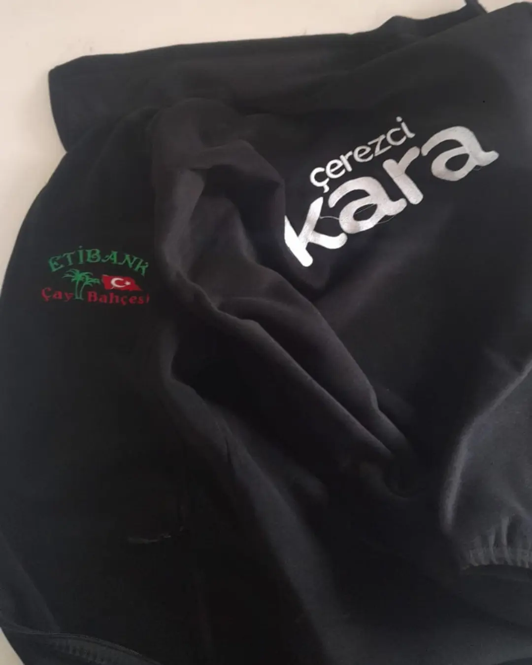 Çınar Kara · logo uygulaması