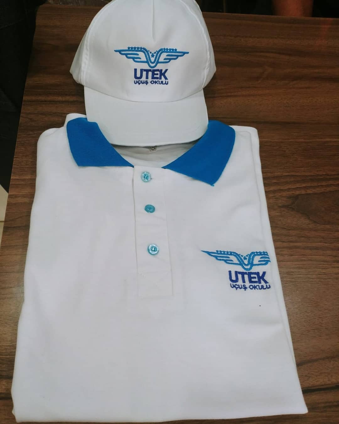 Ülker · polo ve şapka